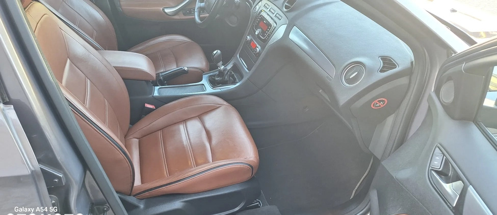 Ford Mondeo cena 26999 przebieg: 199000, rok produkcji 2012 z Jawor małe 301